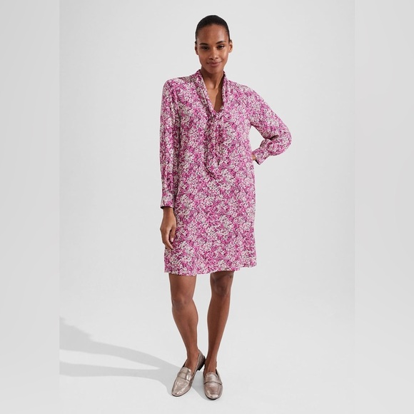 Monroe Dress
Hobbs Floral Pink Dress - Picture 1 of 10